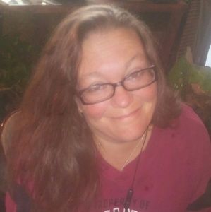 Meet your Posher, Sissy